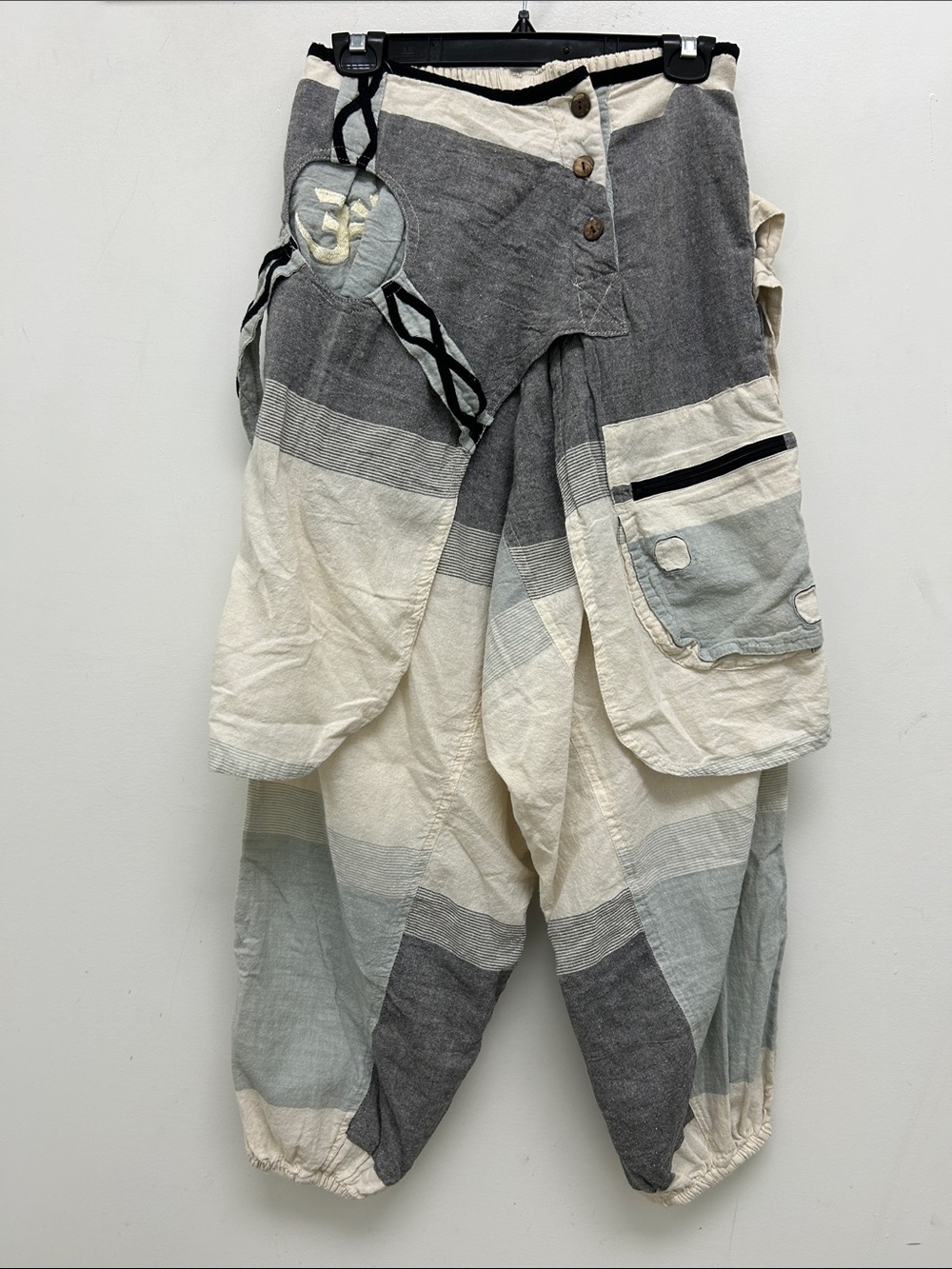 Boho Patchwork Wide-Leg Cotton Pants in Gray & Cream